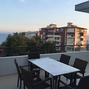 Bardhi Apts Sarande